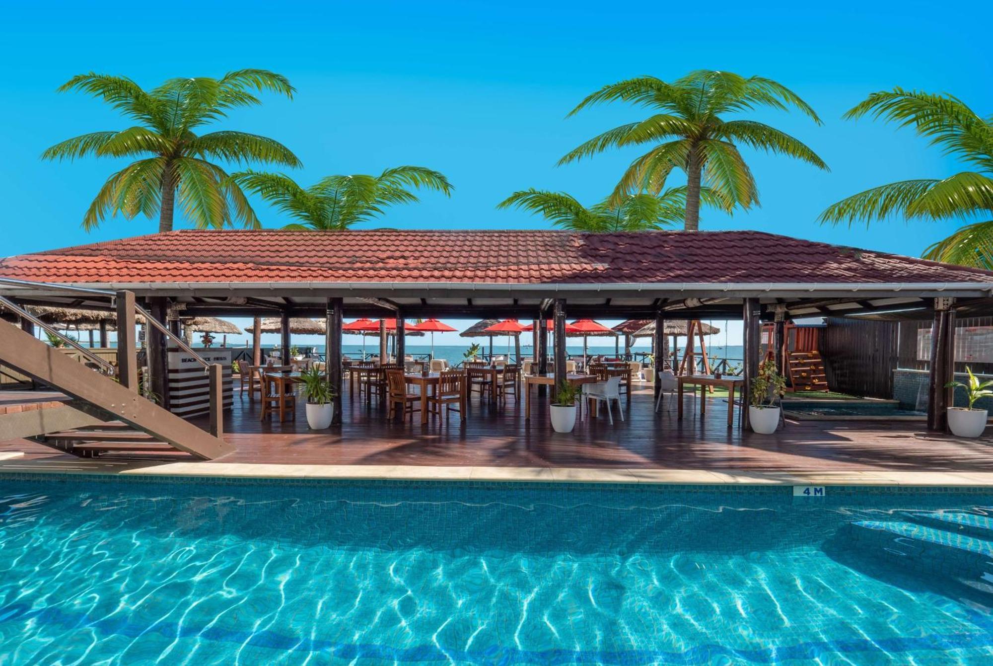 Ramada Suites By Wyndham Wailoaloa Beach Fiji Nadi Exteriör bild